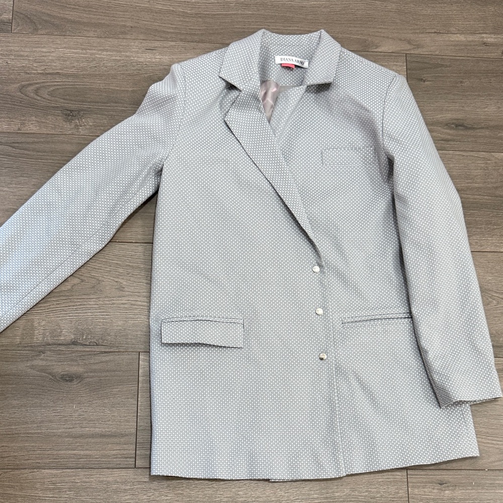 Elegant Light Gray Patterned Blazer